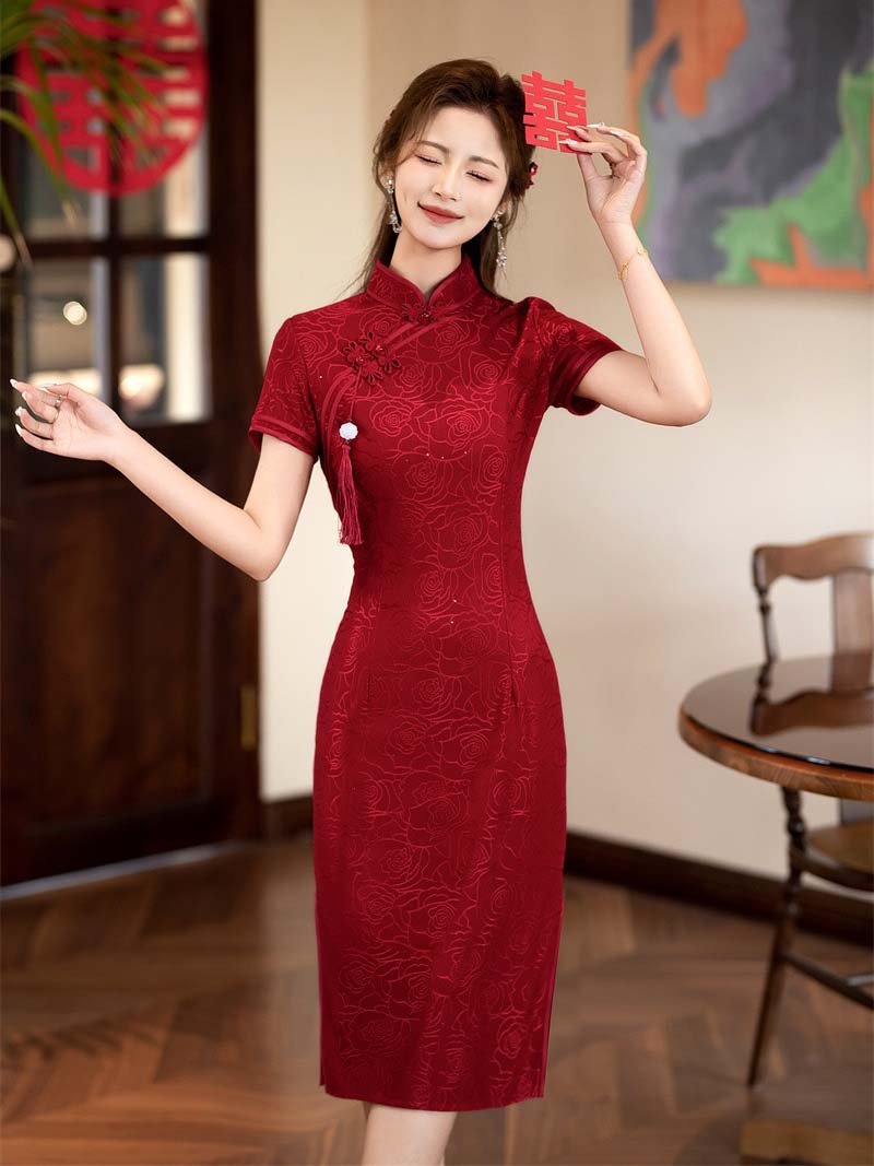 Red qipao dress