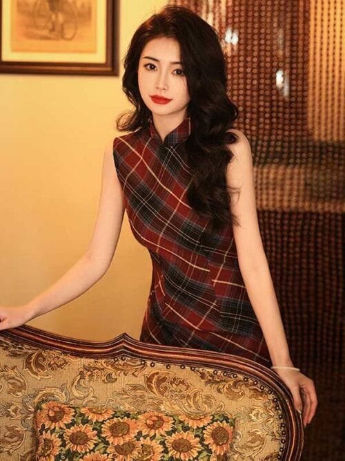 Red traditional Chinese dress qipao grid pattern - Image 2
