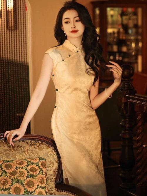 Jacquard beige Chinese qipao sleeveless cheongsam - Image 3
