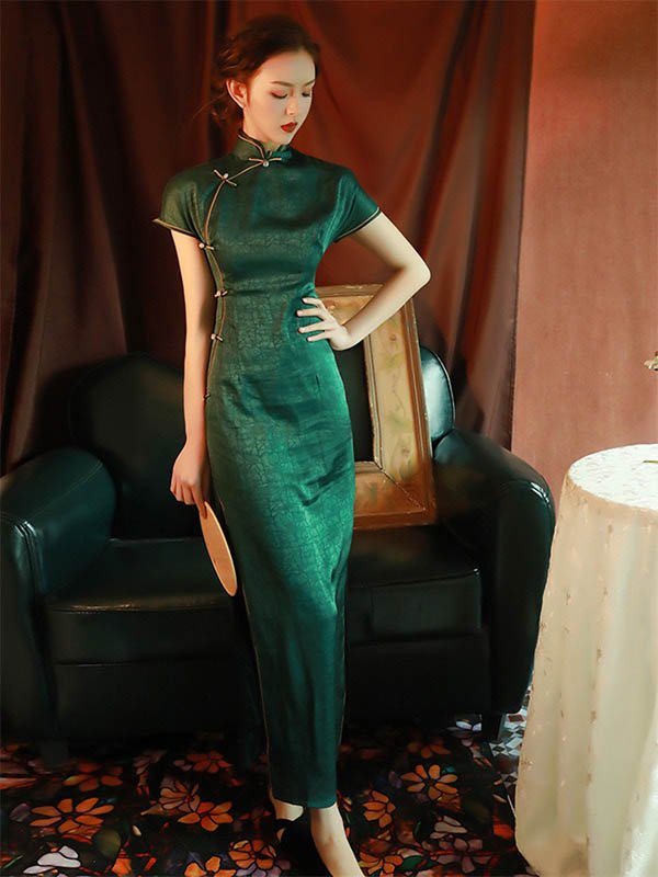 Green cheongsam dress