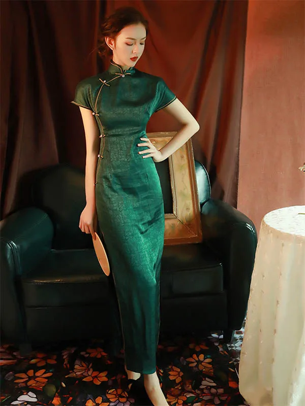 Green cheongsam dress Green cheongsam dress