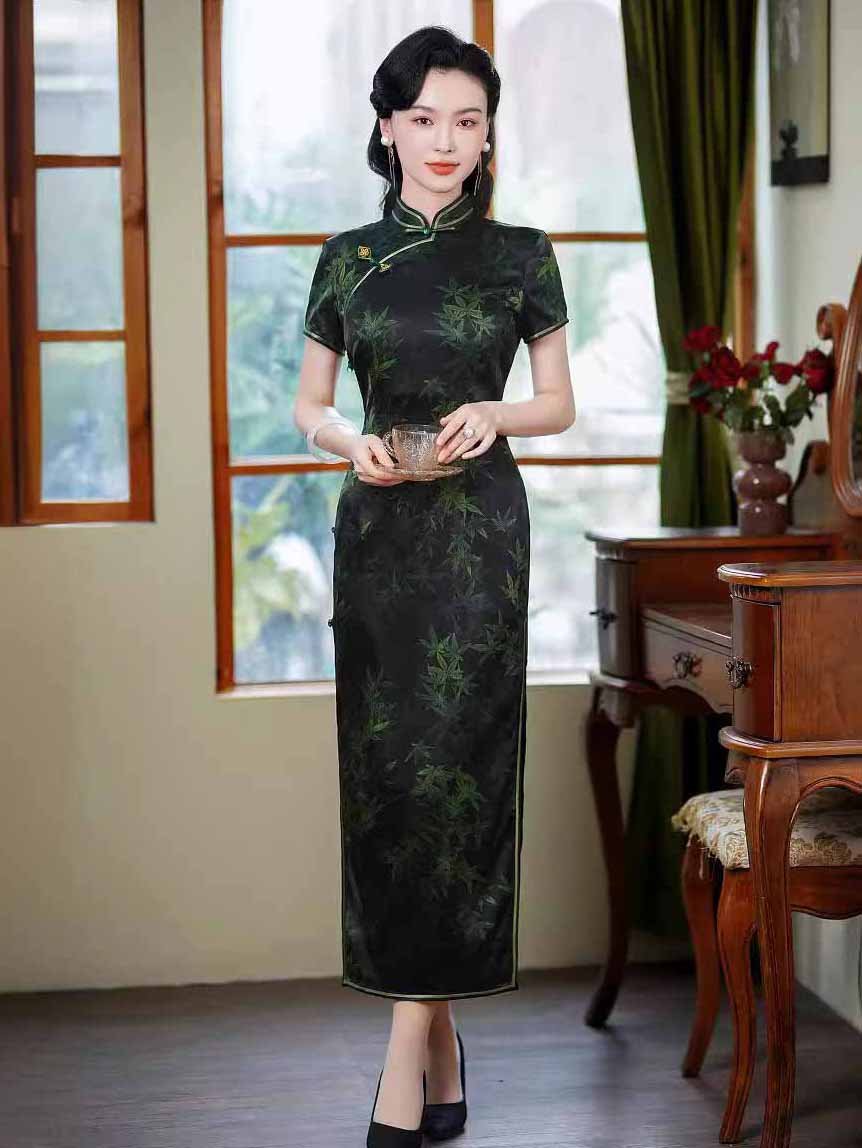 Green qipao