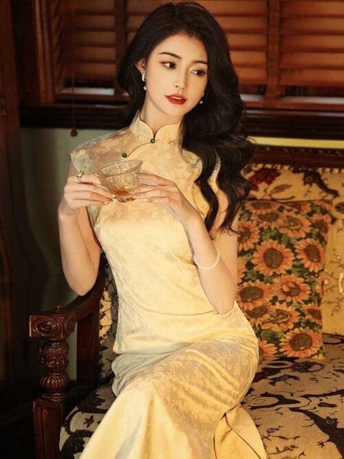 Jacquard beige Chinese qipao sleeveless cheongsam - Image 5
