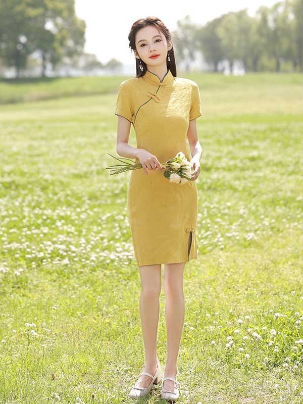 Midi yellow qipao