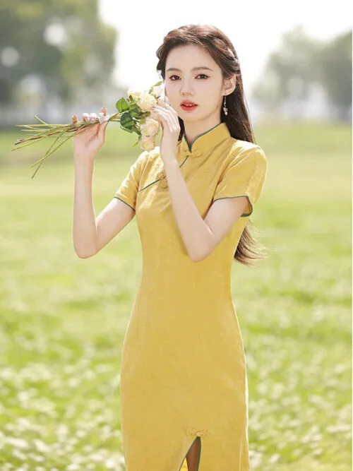 Short midi yellow qipao