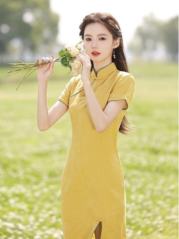 Short midi yellow qipao