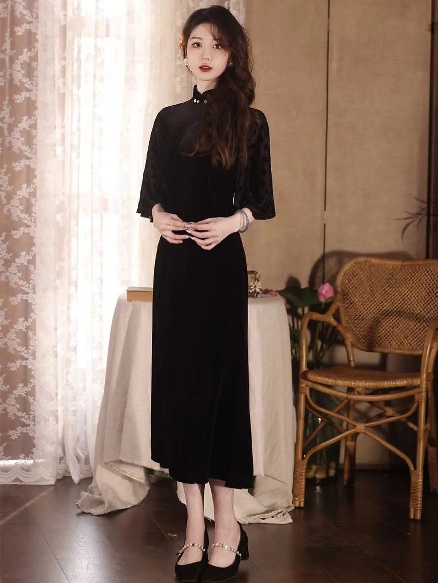 black qipao
