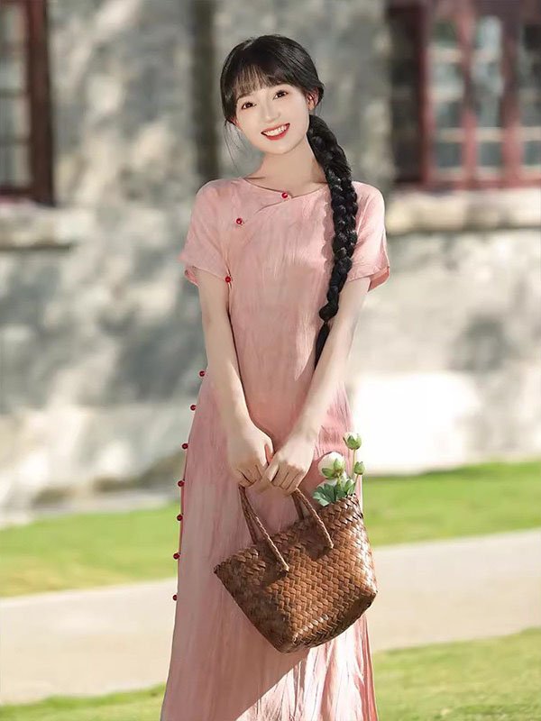 pink qipao daily