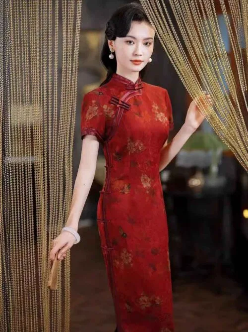 Red Chinese traditional dress cheongsam for mother of the bride, high end 22 mome silk - Image 4