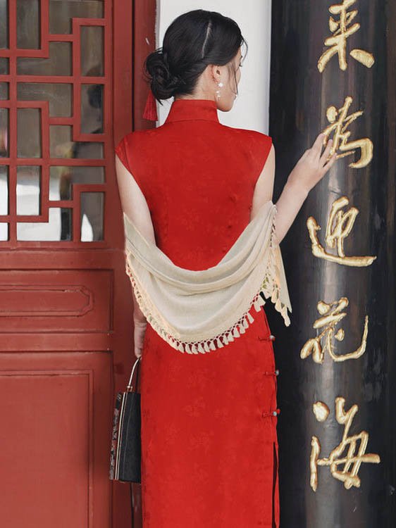 red wedding cheongsam