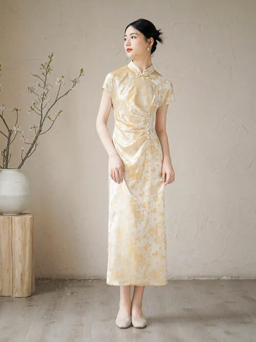 Yellow cheongsam dress