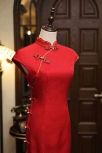 Wave collar Cheongsam