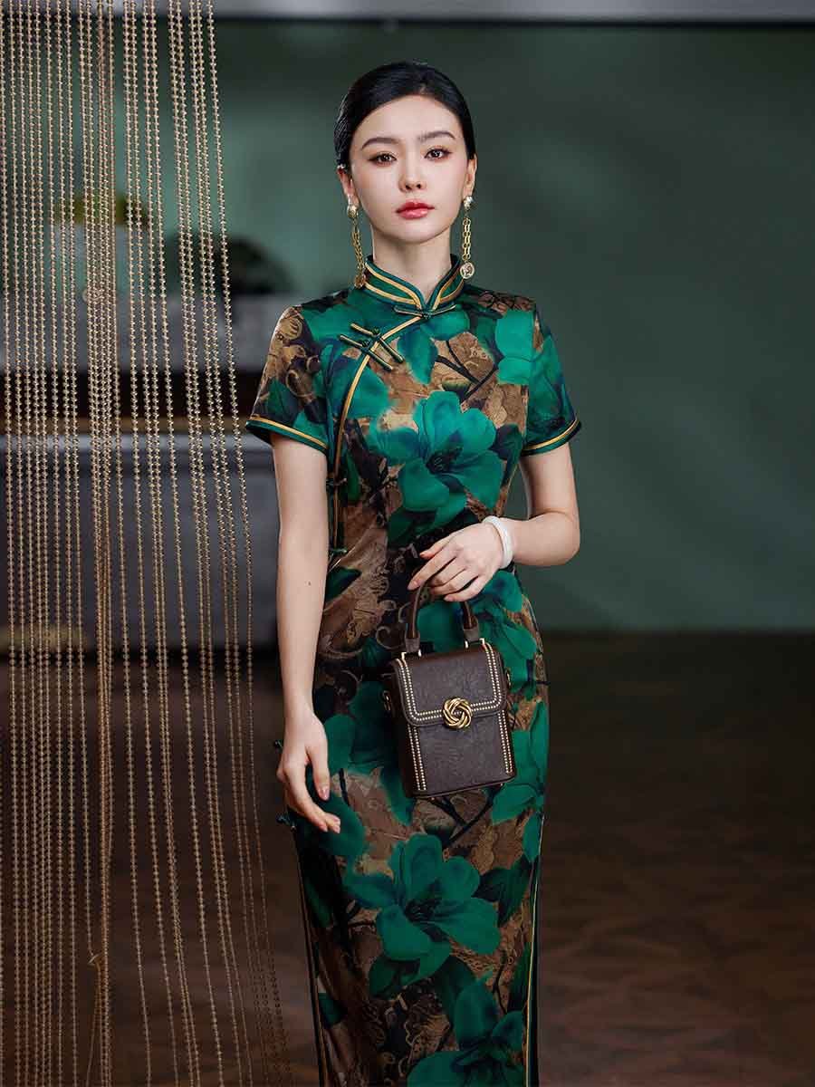 long green cheongsam dress