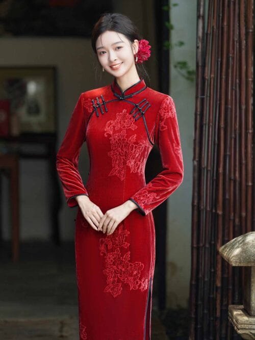 long sleeves wedding qipao