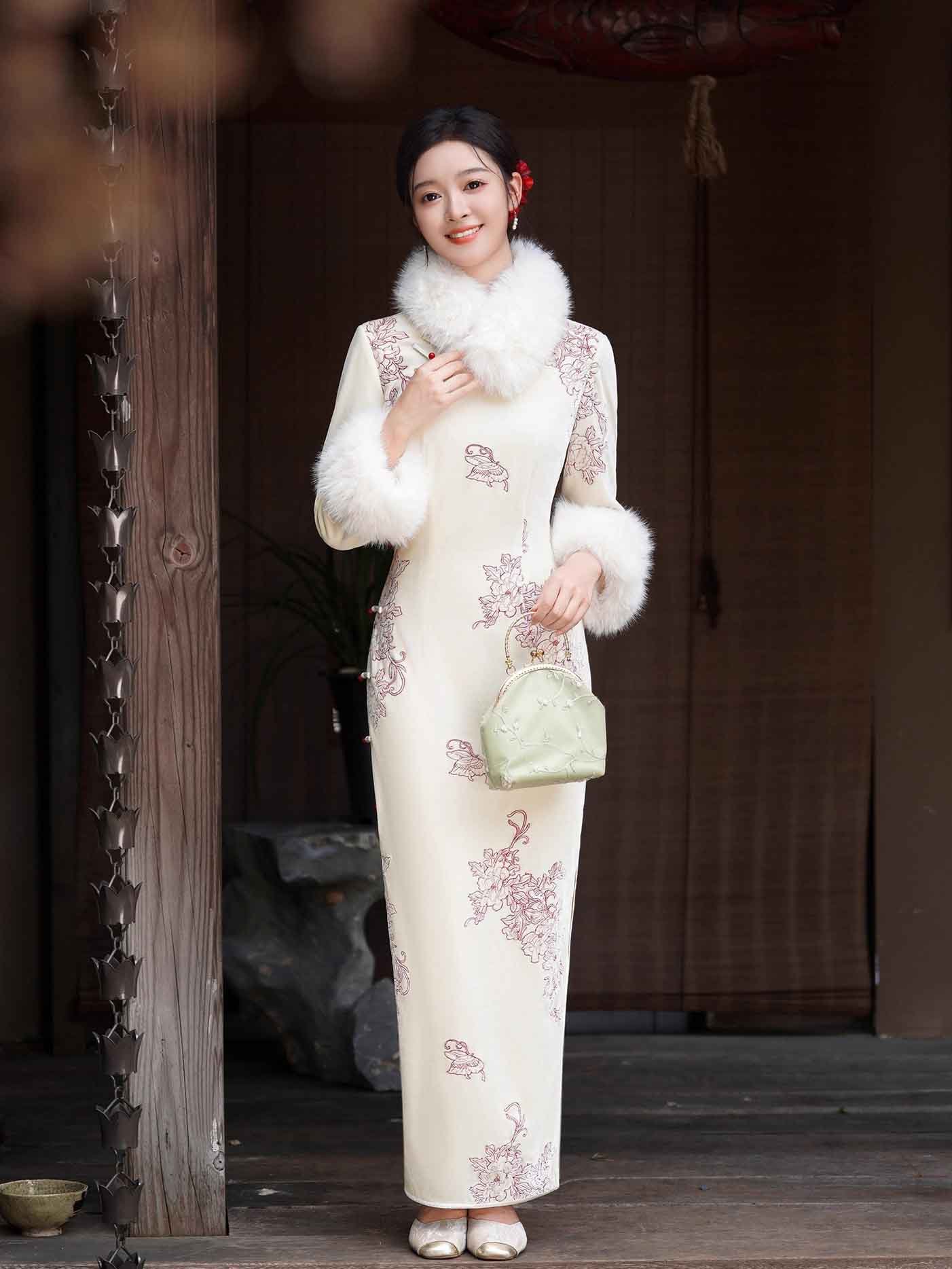 white Cheongsam dress
