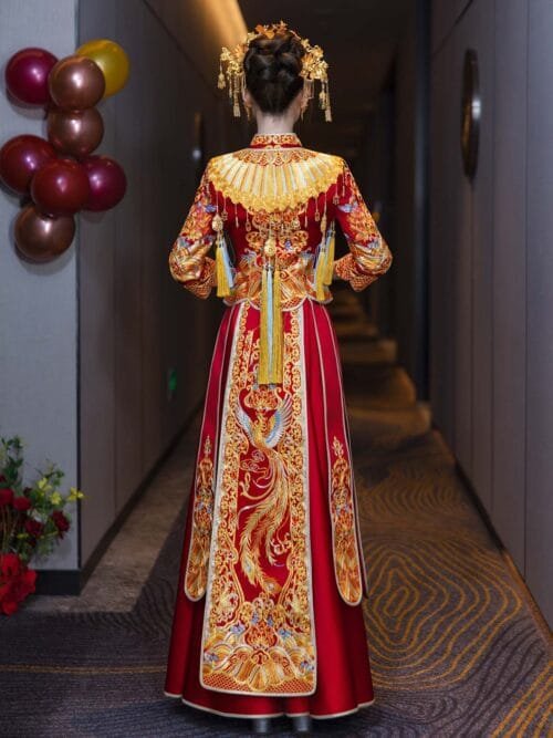 Chinese bridal outfit