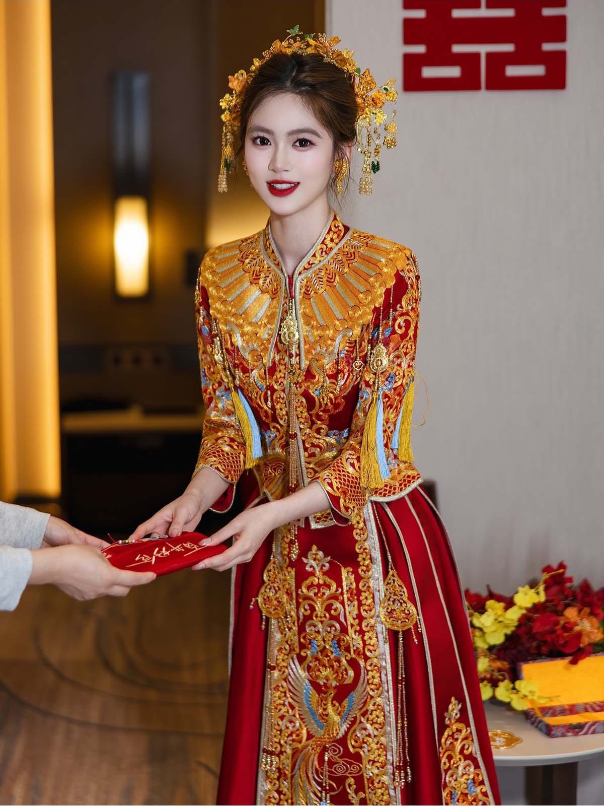 Chinese tea ceremony dress