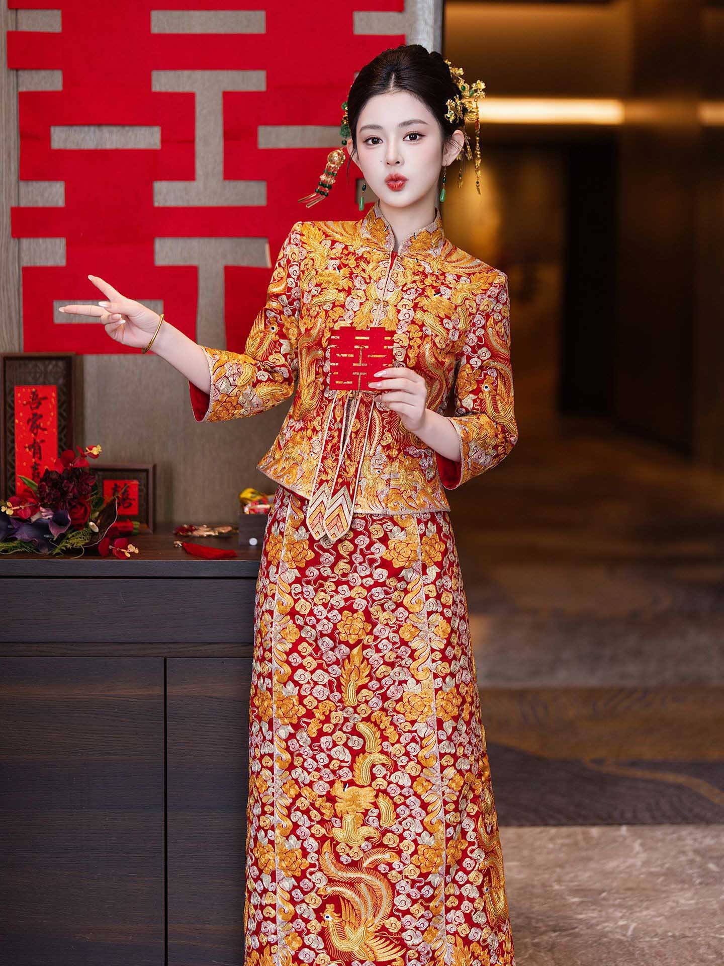 Chinese wedding dress