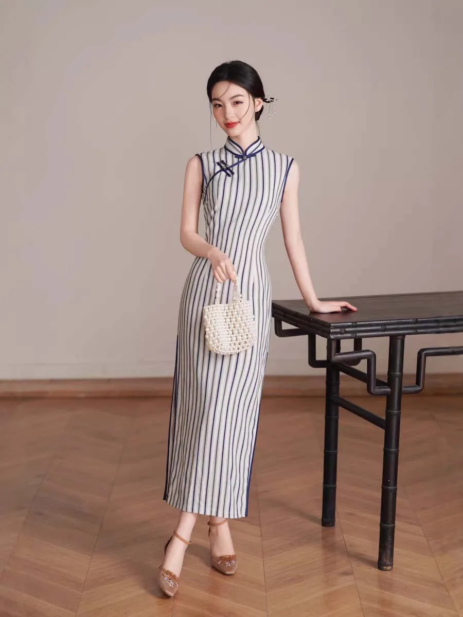 cotton qipao dress Blue and White Striped Linen boohoo Women's Lace Structured Größe:Size 26W Mini-length Linen qipao and it features a