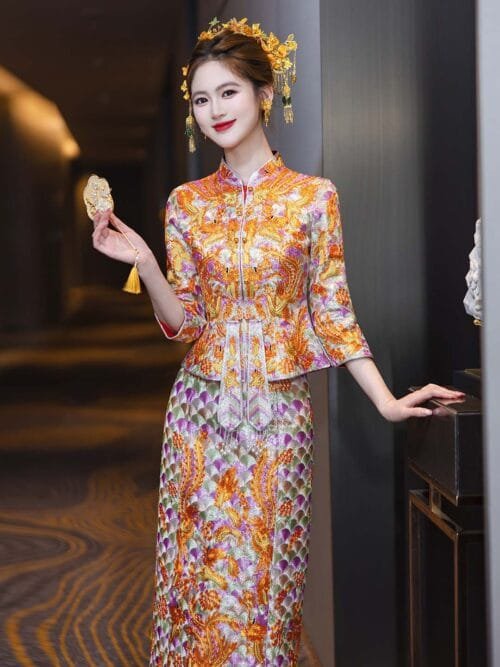 Light Luxury Bridal Qun Kwa Dress with Colorful Phoenix Embroidery - Image 5
