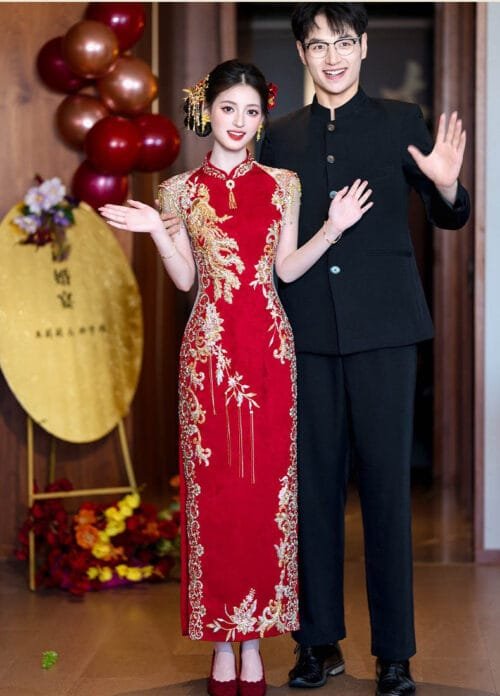 Red Wedding Qipao Dress with Su Embroidery - Image 2