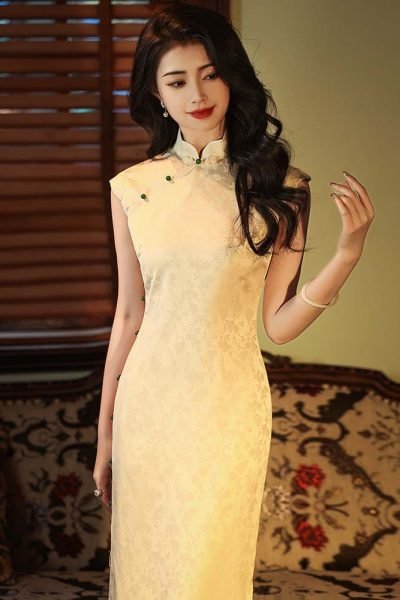 Sleeveless qipao Sleeveless qipao