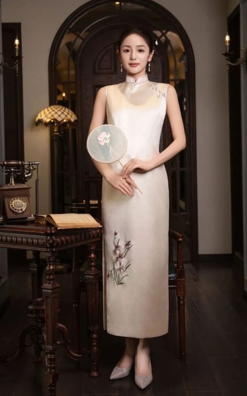 long length straight Cheongsam